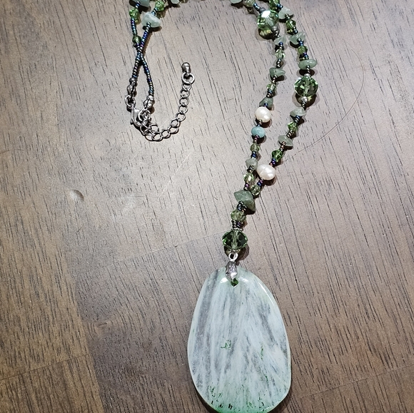 Pink and Green Gemstone and Glass Bead Artisan Necklaces Bundle Set - Picture 12 of 14